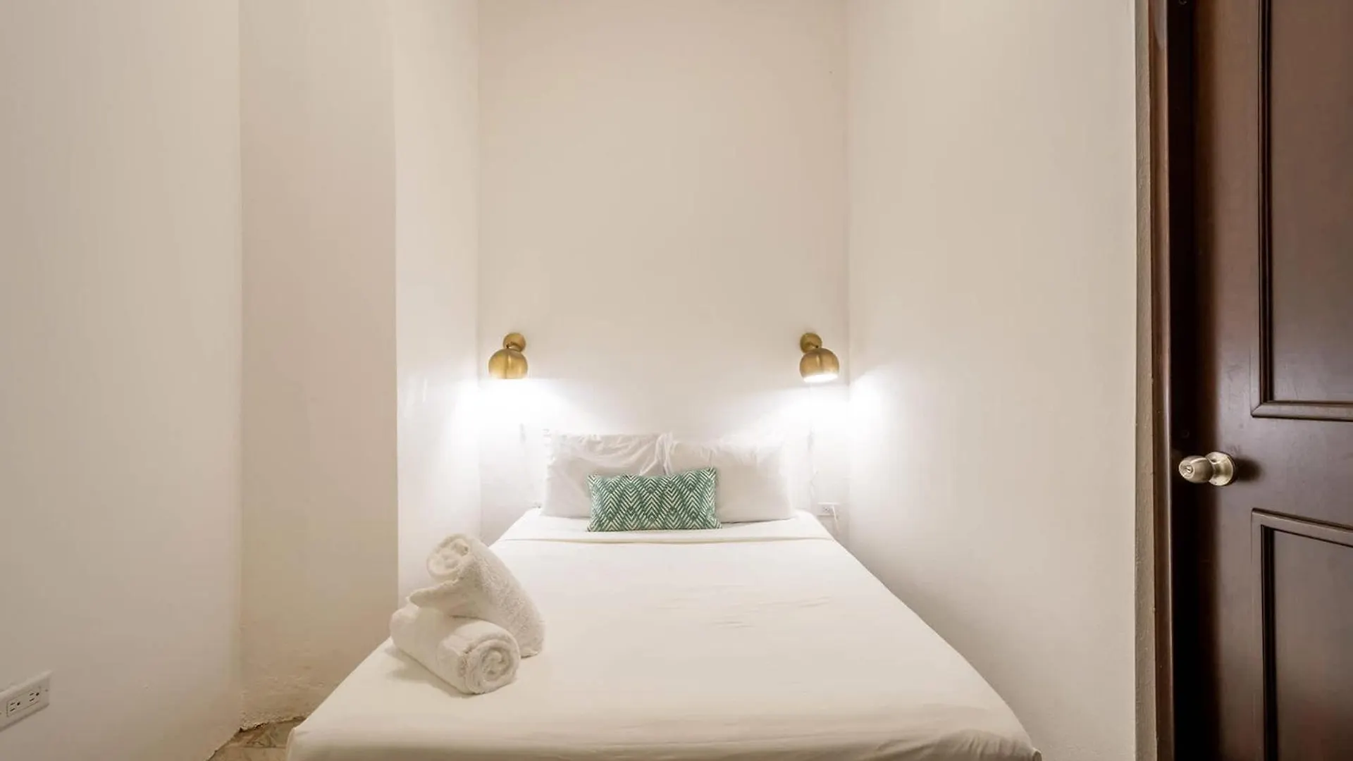 150 Sol St By Stay With Bear San Juan